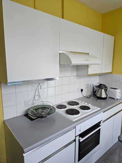 Luxury Home In Lewisham บรอมลีย์ ภายนอก รูปภาพ